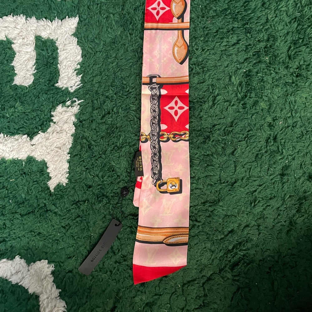 AUTHENTIC Louis Vuitton Bandeau/scarf